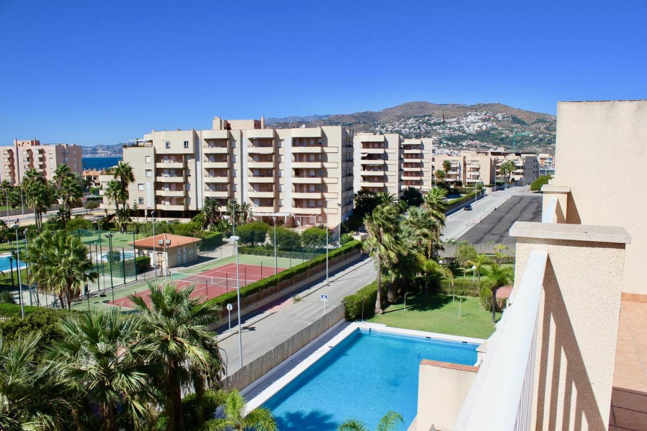 Espectacular Atico Con Parking Y Terraza Con Bbq Apartment ซาโลเบรญา ภายนอก รูปภาพ