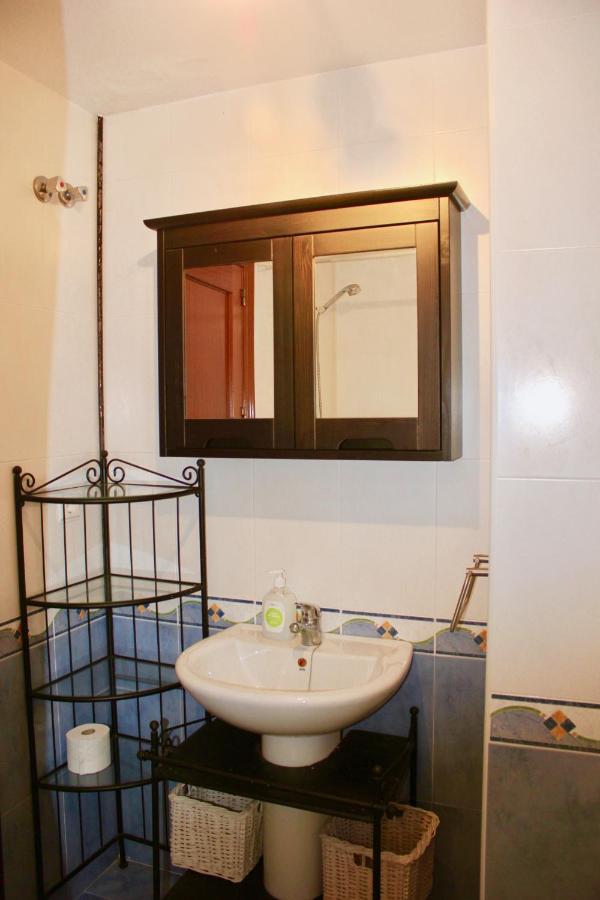 Espectacular Atico Con Parking Y Terraza Con Bbq Apartment ซาโลเบรญา ภายนอก รูปภาพ